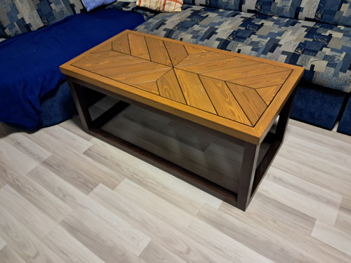 Designový skládaný stolek ze smrku | Ruční práce