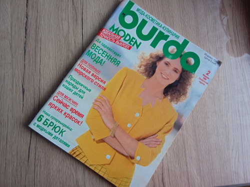 BURDA 2/1990 v ruštině — foto 1