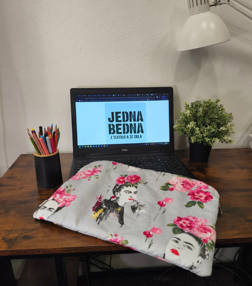 Obal na notebook FRIDA — foto 1