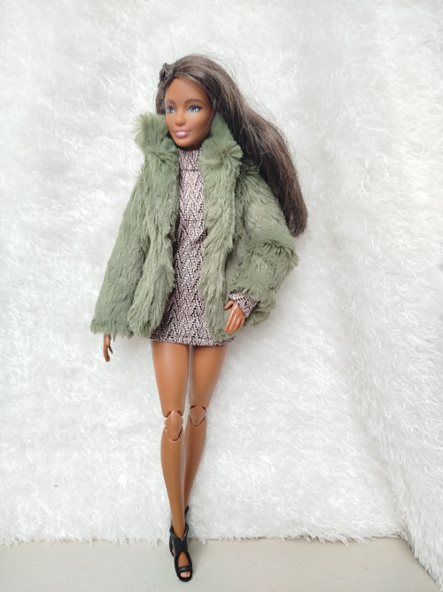Kožíšek pro Barbie