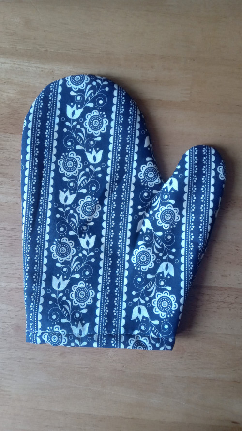 Chňapka s květy