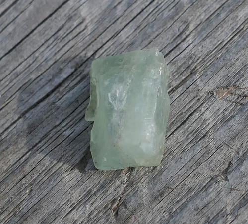 Surový kalcit V2406 — foto 1
