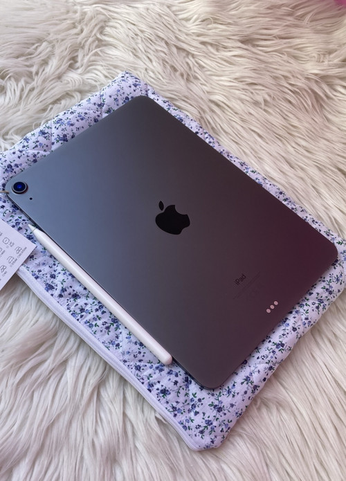 Prošívaný obal na iPad — foto 1
