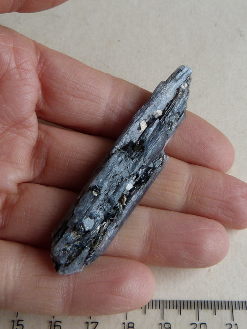 Kyanit - disten - 6,9 cm — foto 1