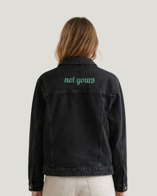 Vyšívaná džínová bunda Not Yours | upcycled