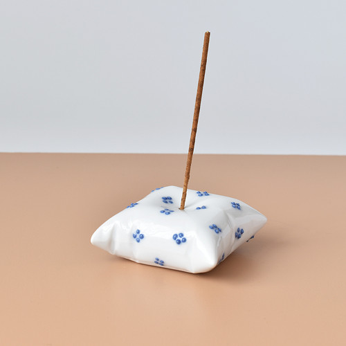 Hajánek porcelánový stojánek na vonné tyčky
