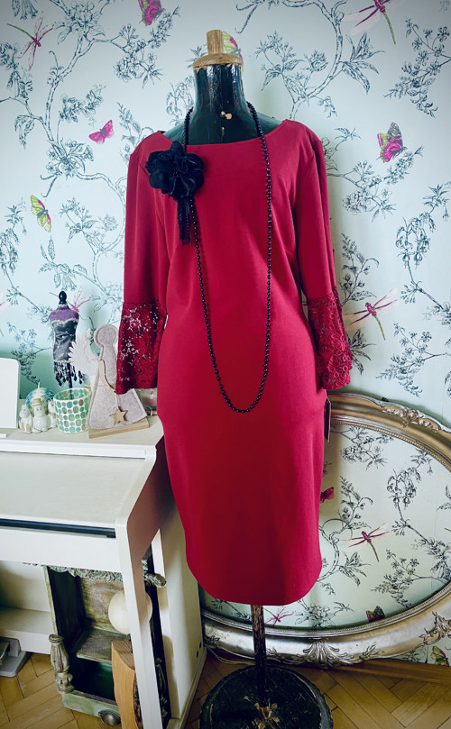 Šaty retro pencil red — foto 1