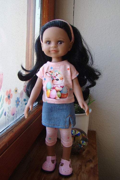 Paola Reina 32 cm - triko + čelenka