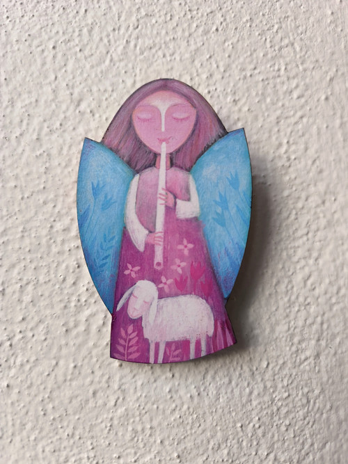 Malovaný andílek s píšťalkou, 10 cm