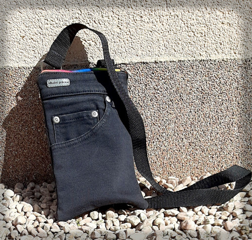 Mini džínová crossbody kapsa - černá