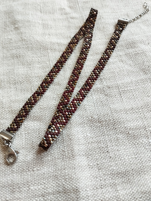 Náramek na dvojité omotání/ choker