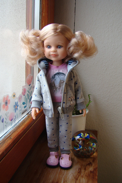 Paola Reina 32 cm - tepláková souprava