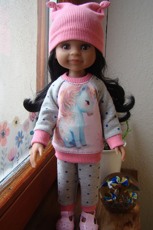 Paola Reina 32 cm - tepláková souprava