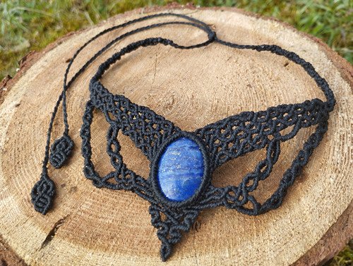Náhrdelník s lapis lazuli