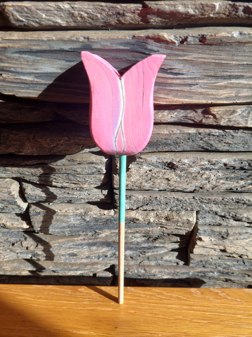 Malovaný dřevěný tulipán - Růžový