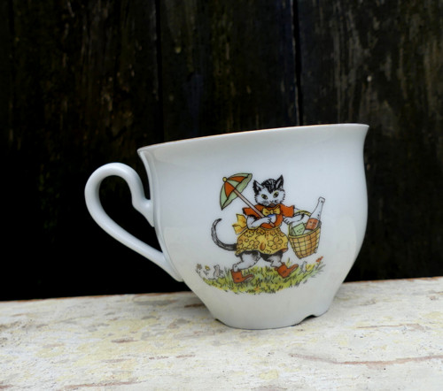 Kočičí piknik, Žabák...dětský porcelánový hrníček