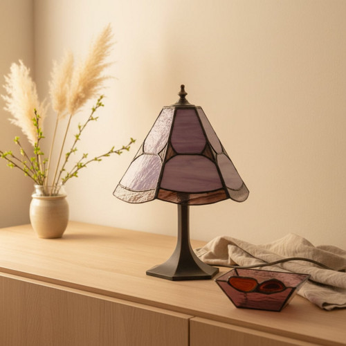 Vitrážová lampa na zakázku - levandulově fialová