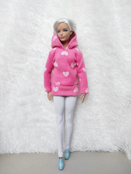 Mikinka pro Barbie