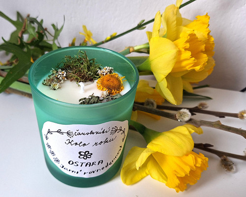 Svíčka "OSTARA - Jarní rovnodennost" — foto 1