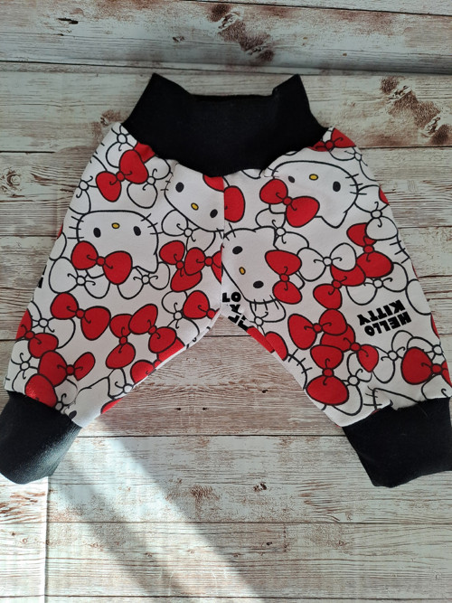 Baby Born 43 cm - tepláčky Hello Kitty — foto 1