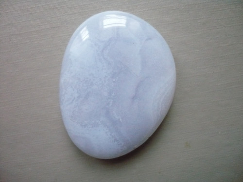 Placka - chalcedon AA 43 mm, č.829f