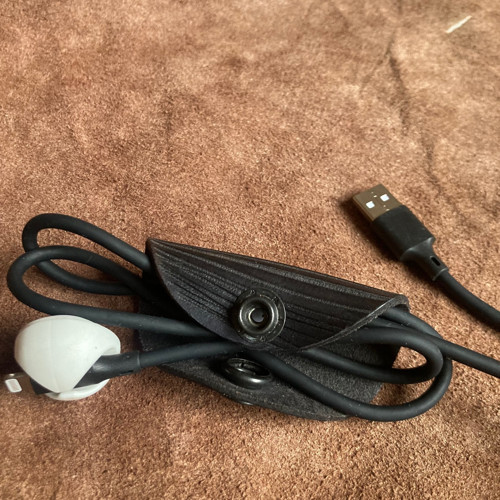 Obal na dobíjecí kabel