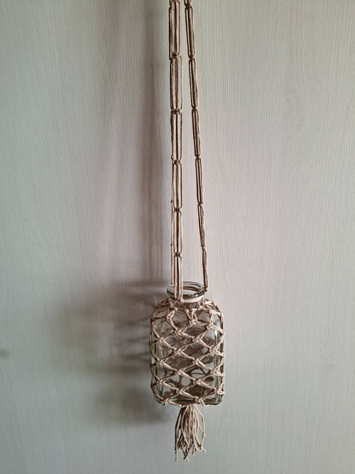 Macramé závěs s vázou