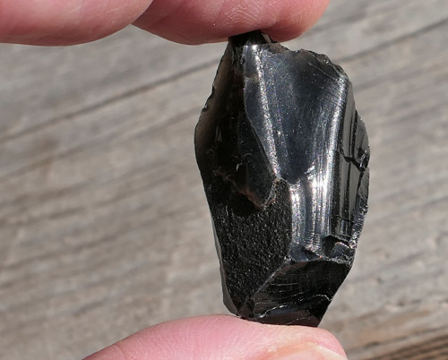 Surový obsidián stříbrný V2612 — foto 1