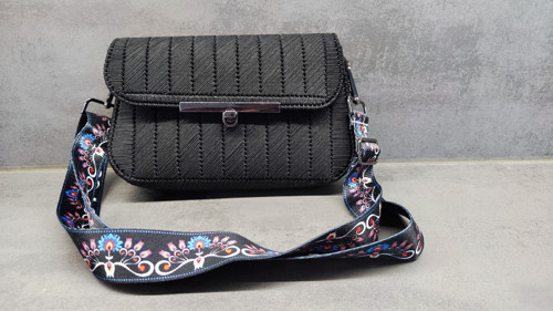 Crossbody kabelka