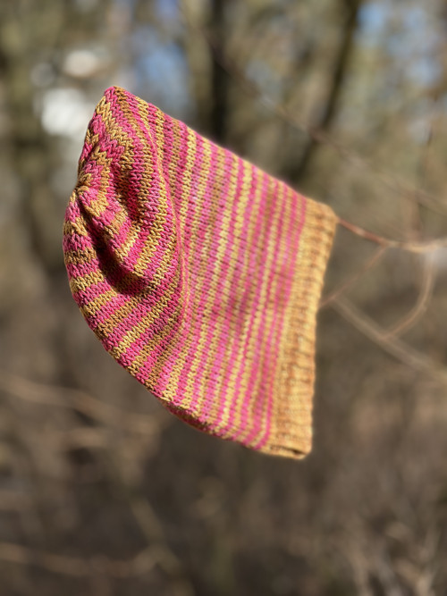 Hedvábná čapka homeless "Pink se skořicí"