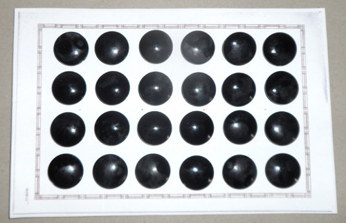 24x starožitné SKLENĚNÉ knoflíky, černé