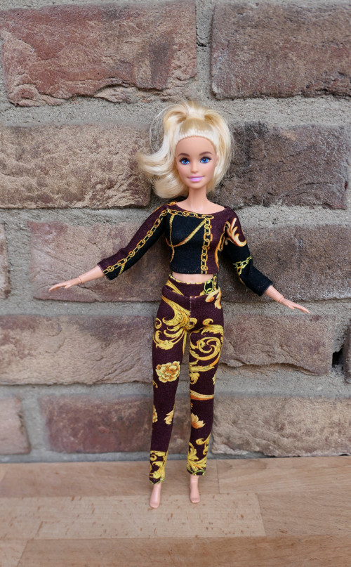 Tričko + legíny pro Barbie — foto 1