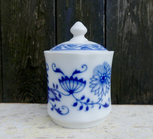 Porcelánová dózička, cukřenka, cibulák