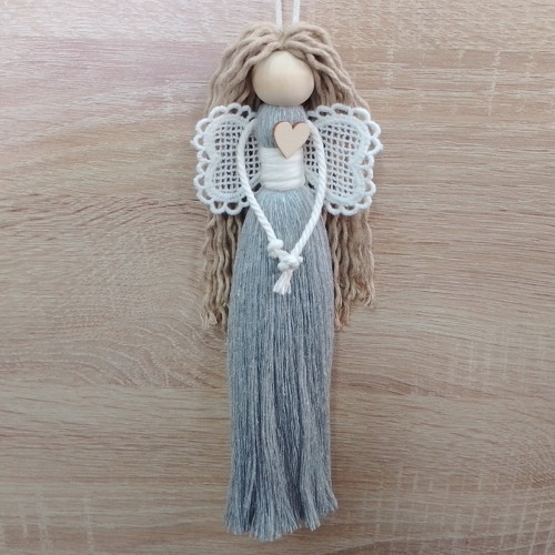 Macramé andělka, 23 cm