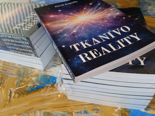 Book - Tkanivo reality