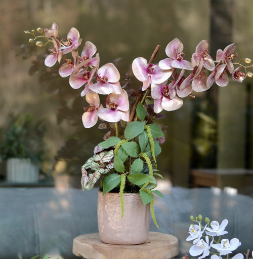 Umělá orchidej v keramickém květináči růžovozlatá