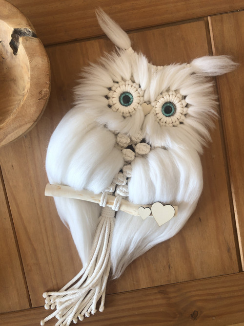 Macramé sovička bílá