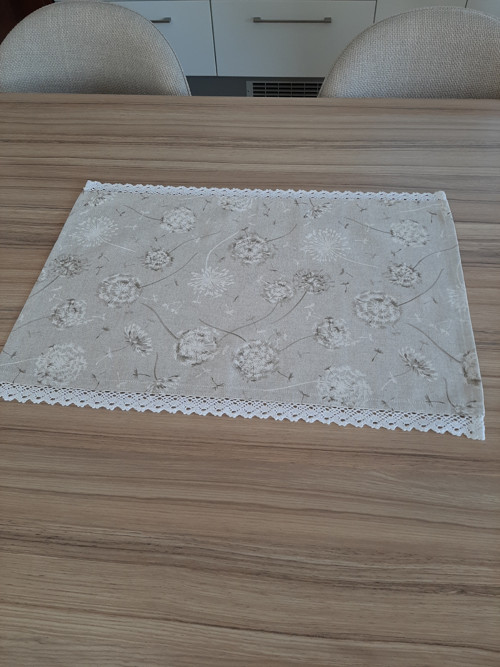 Středový ubrus-režný-odkvetlé pampelišky