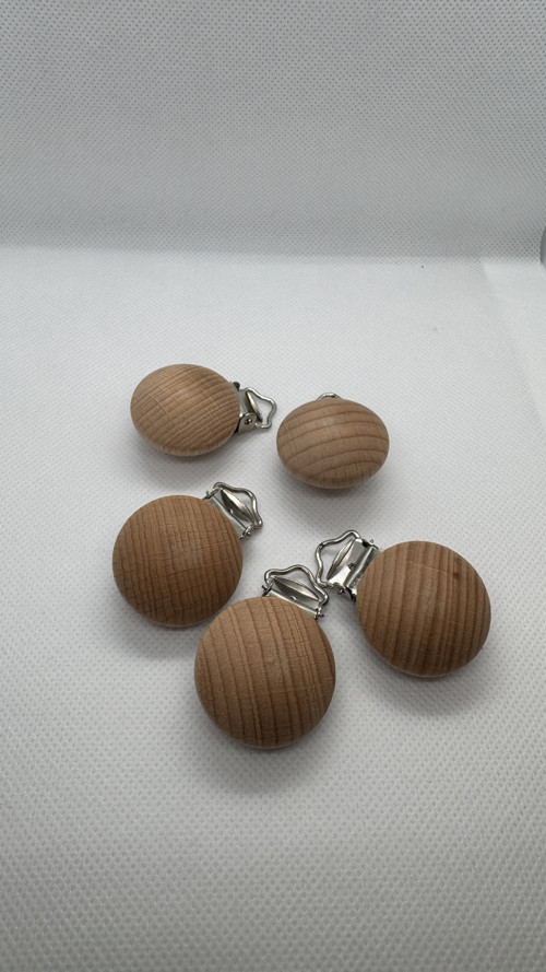 Klip na dudlík 30mm dřevěný nelakovaný