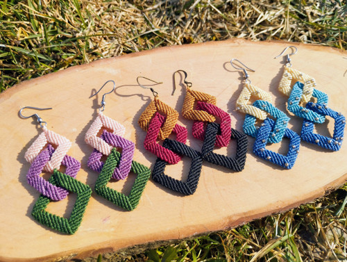 Micromacrame čtvercové náušnice