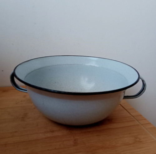 Smaltovaná šedá mísa SFINX 30 cm s patinou