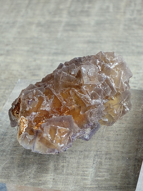 FLUORIT medový- výstavní minerál, Namibie 2B