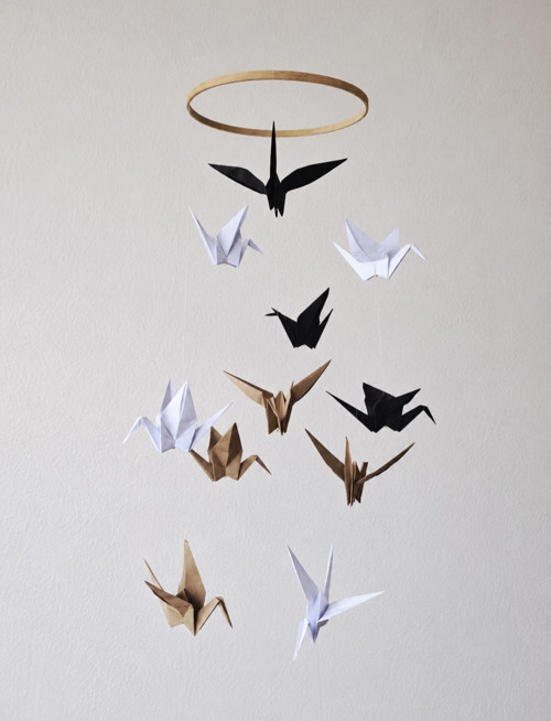 Závěsný mobil z origami jeřábů
