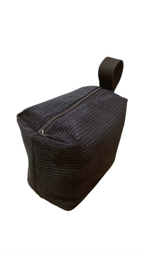 Taštička POUCH BLACK
