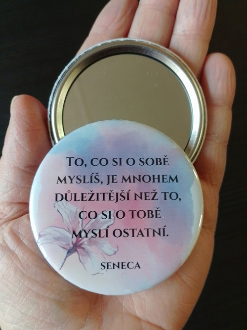 Zrcátko s citátem