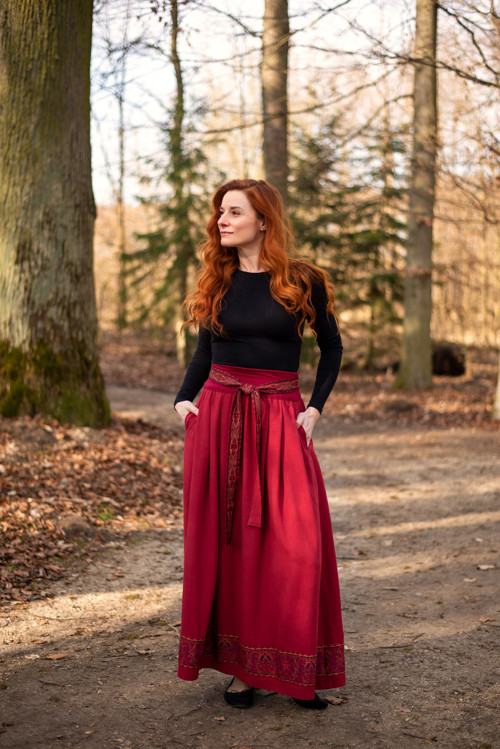 Sukňa Iveta — foto 1