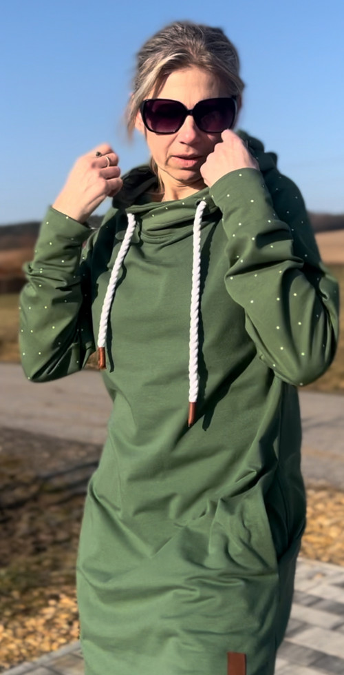Mikinošaty puntík