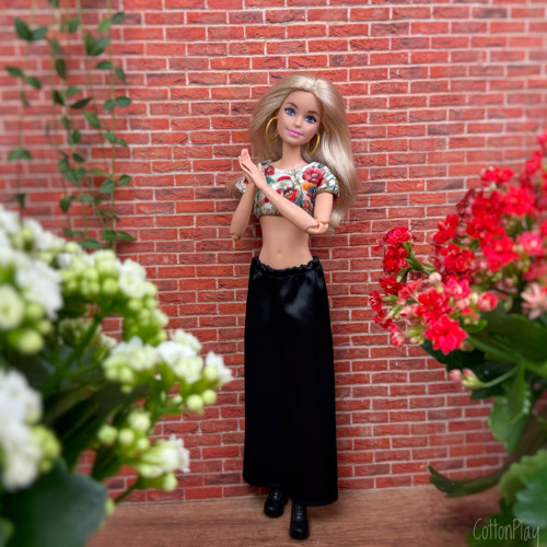 Černé saténové kalhoty pro Barbie