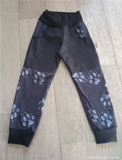 Letní Softshellové kalhoty vel 104 stopy