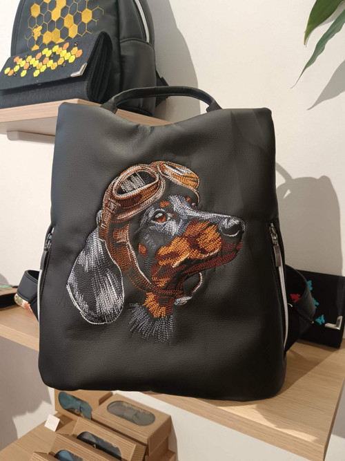 Batoh Safe - Jezevčík s brýlemi